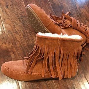Lucky Moccasin Slippers/Shoes